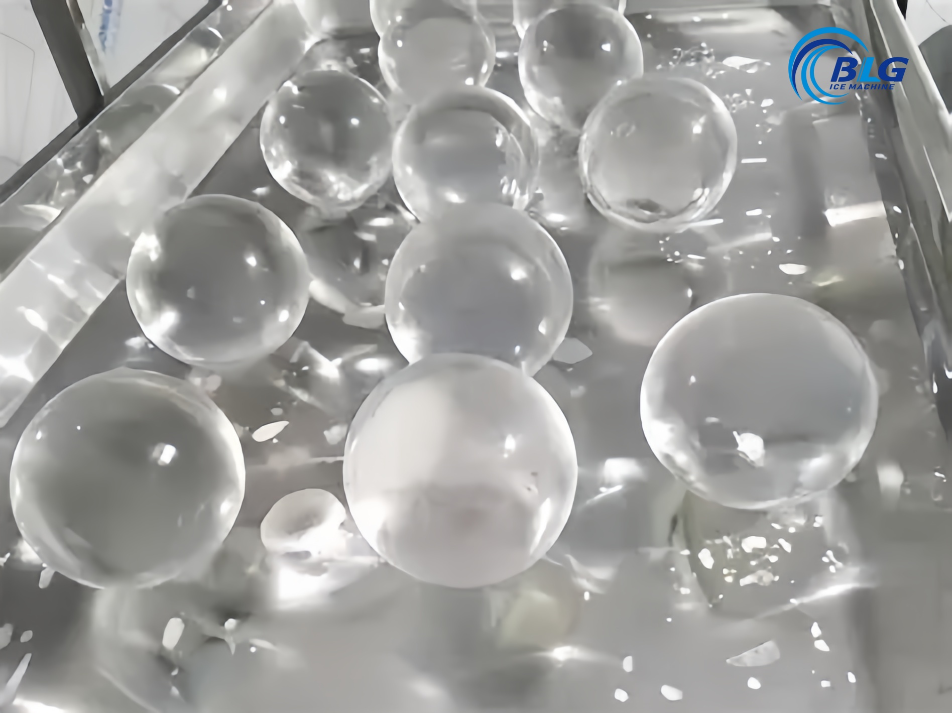 BLG Brand Ball Ice Making Mach - Outdoor Furniture Brands 评论和价格